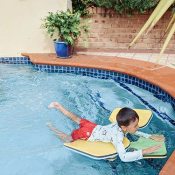 Saddle float for pool swimming